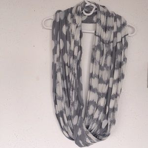 Lululemon Infinity Scarf